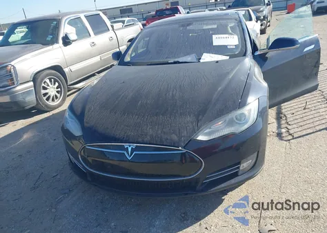2014 Tesla Model S P85 из США, поврежденный, VIN 5YJSA1H13EFP39784